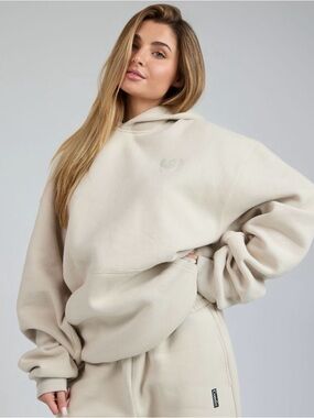 Comfrt Hoodie Sweatshirt - Ways to show love BNWOT SIZE S